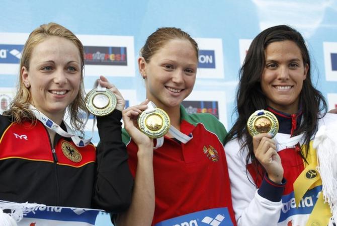 Белорусская чемпионка, конечно же, в центре внимания