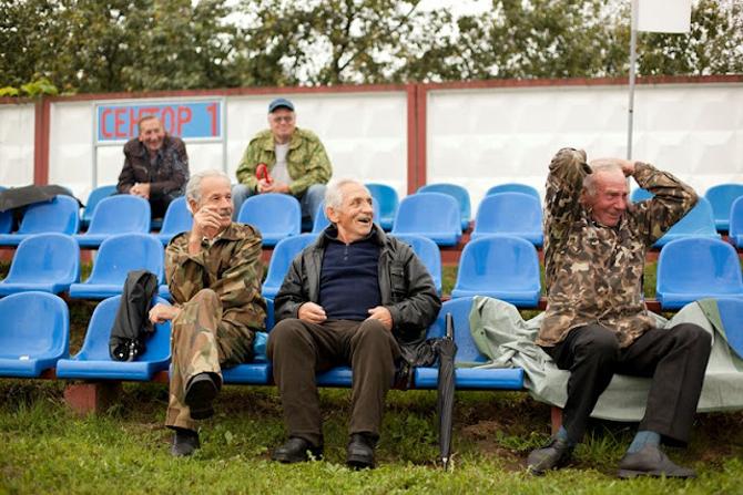 Болельщиков в Марьиной Горке немного, зато переживают они от души