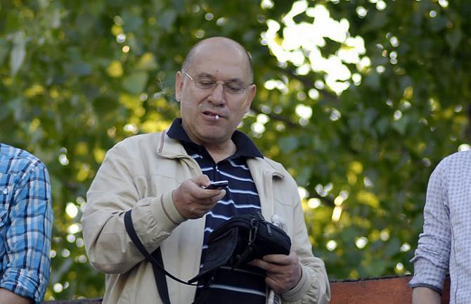 Две недели назад Георгий Кондратьев завязал с курением. Посмотрим, как надолго