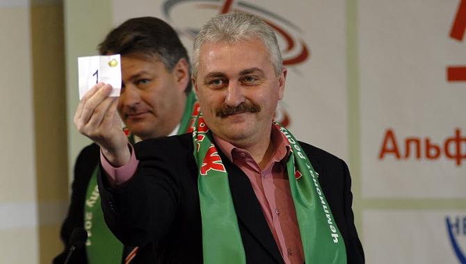 В отсутствие Анатолия Капского главным по шарам у БАТЭ был заместитель гендиректора клуба Михаил Хлус