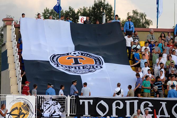 Болельщики «Торпедо» подготовились к дебюту своей команды в еврокубках.
