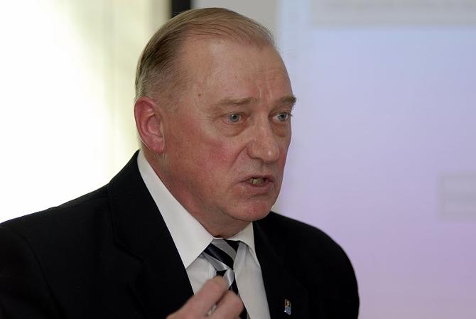 Евгений Ворсин думает о завтрашнем дне.