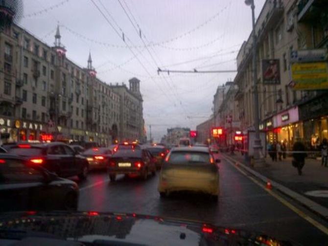 Роберто Карлос в московских пробках.
