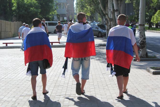 Без русских на украинских матчах Евро -- никуда.