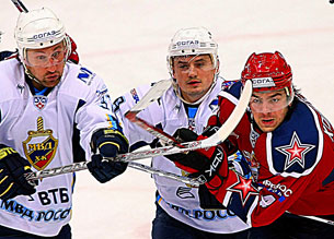 24 в сутки. ХК МВД
