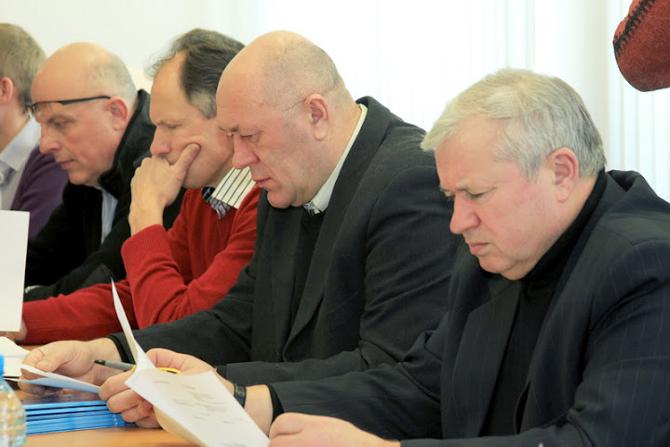 Очередное сокращение состав участников высшей лиги было воспринято неоднозначно