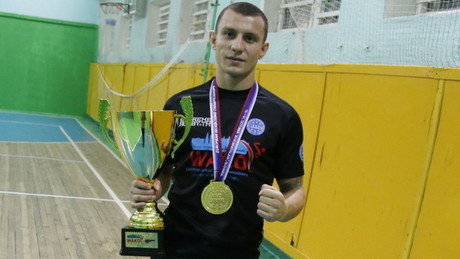 Сварщик из Ивацевичей в 25 решил стать спортсменом – и выиграл чемпионат Европы по кикбоксингу Сварщик из Ивацевичей в 25 решил стать спортсменом – и выиграл чемпионат Европы по кикбоксингу