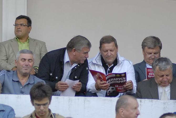 Сергей Сидорский -- давний поклонник футбольной сборной. Как и Геннадий Невыглас, конечно же