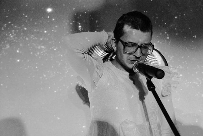 Илью Черепко-Самохвалова завораживает биатлон. Также музыкант подумывает о том, чтобы начать играть в шашки