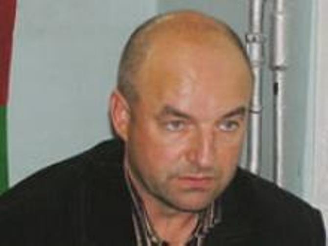 Некогда топового тренера Вячеслава Акшаева нынче в высшей лиге никто не ждет.