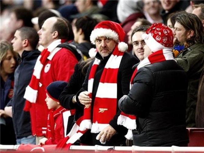 Английские футбольные фанаты на матче в Boxing Day.