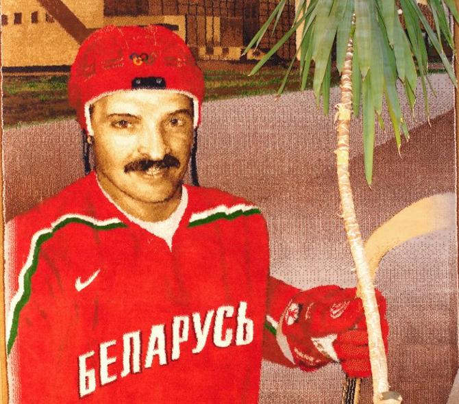 Ледовый дворец в Бресте украшен интересным ковром