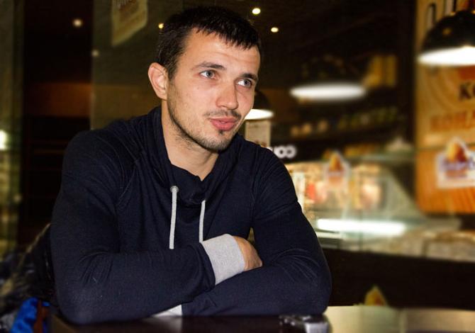 Парень из деревни, Александр Володько теперь играет с