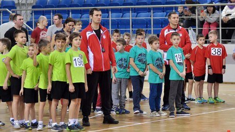 Бесплатный детский спорт в Беларуси может оказаться для родителей очень дорогим. Вдвойне опасно, если ребенок талантлив Бесплатный детский спорт в Беларуси может оказаться для родителей очень дорогим. Вдвойне опасно, если ребенок талантлив