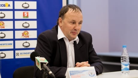 В 90-x Сидоренко ушел из сборной из-за Захарова. Cейчас они хейтят друг друга В 90-x Сидоренко ушел из сборной из-за Захарова. Cейчас они хейтят друг друга