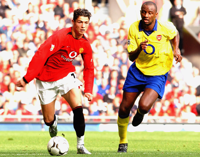 Манчестер юнайтед реал мадрид 2003 2004 ответный матч