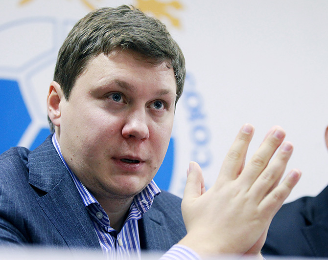 Максим Митрофанов: «На «Олд Траффорд» и «Энфилде» нельзя проводить футбольные матчи»