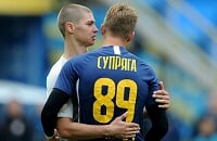 19-летняя модель рассорила чемпионскую молодежку. Раньше встречалась с Супрягой, теперь – с Бондарем